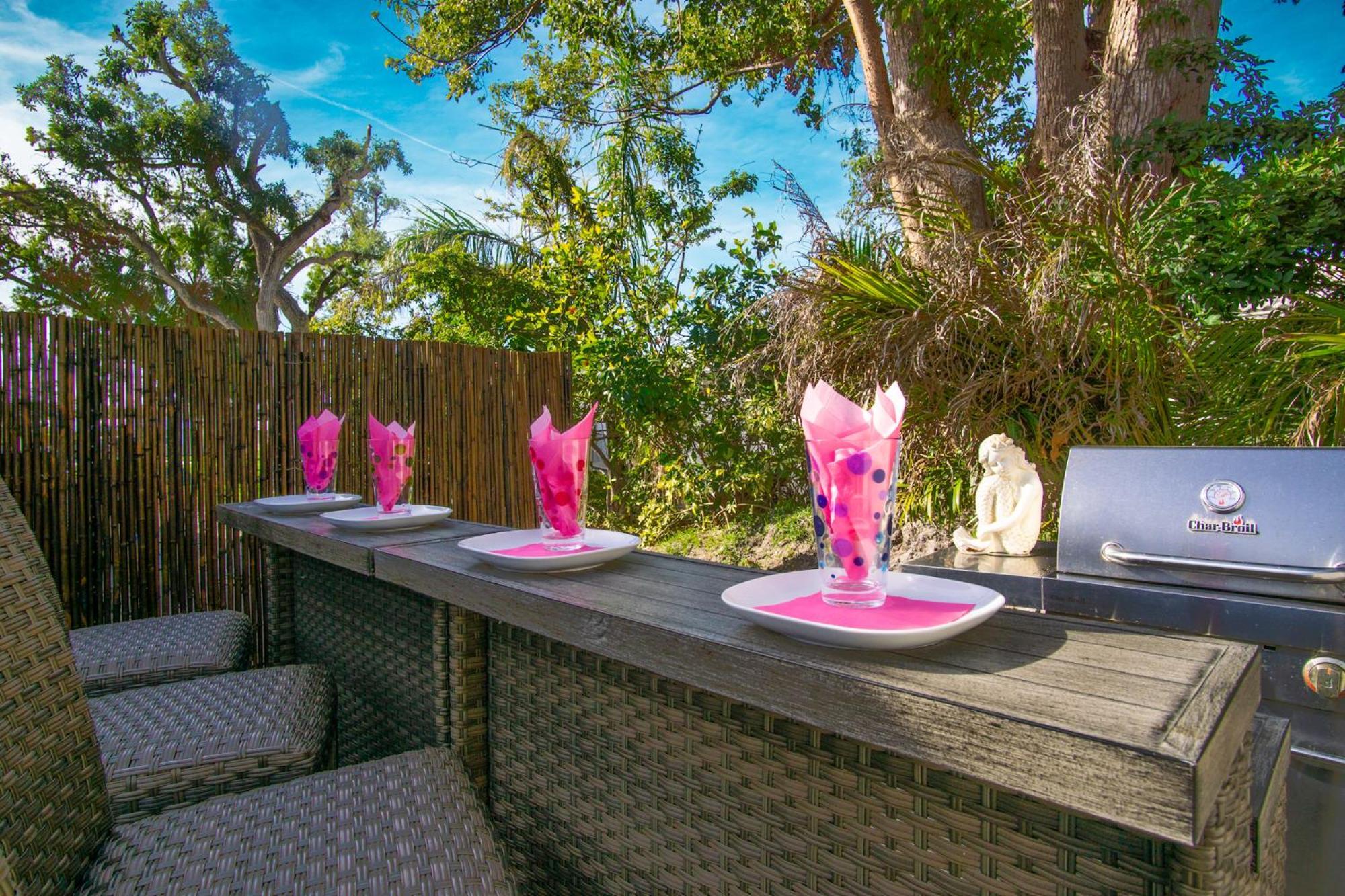 Апартаменти Luxury Zen Den With Heated Pool Just Off Siesta Key Сарасота Екстер'єр фото